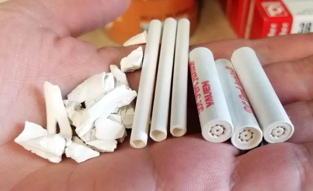 Rôzne druhy fajkových filtrov v dlani